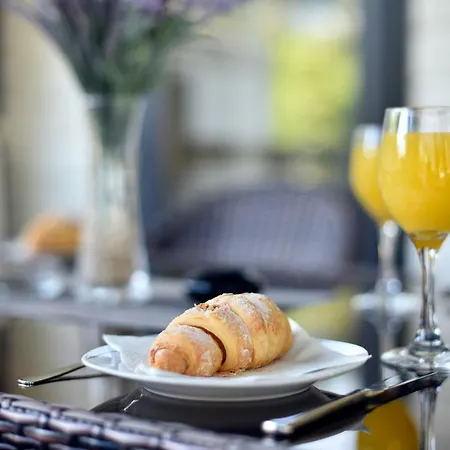 Mobile Meeli База отдыха Биоград-на-Мору