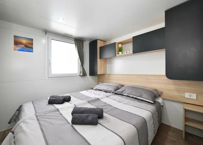Mobile Meeli Holiday park Biograd Na Moru